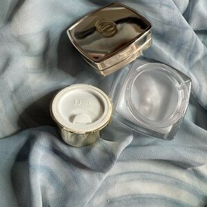 Dior Prestige Refillable Container .5 oz